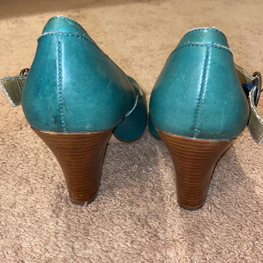 Seychelles | Turquoise Leather Maryjane Heels | size 9 - Picture 7 of 8